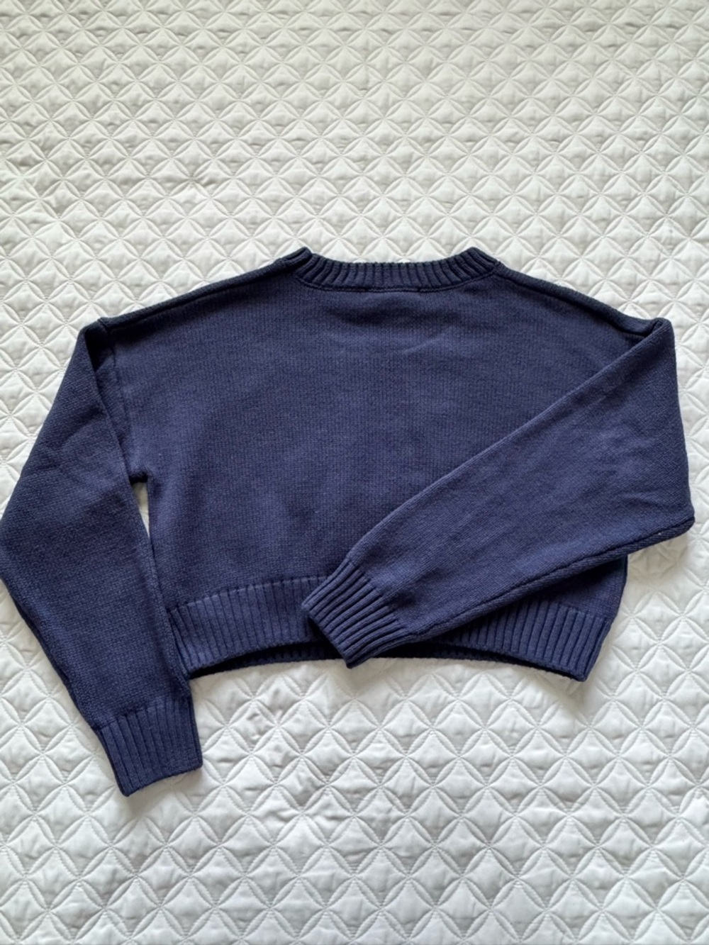 Grayson Threads Navy Blue Crewneck Cropped Sweater Teddy Bear USA Flag Size M - Picture 12 of 13
